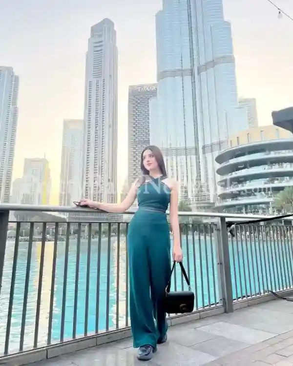 I'm Anaya 23-year-old offering you both incall and outcall service in Bangalore